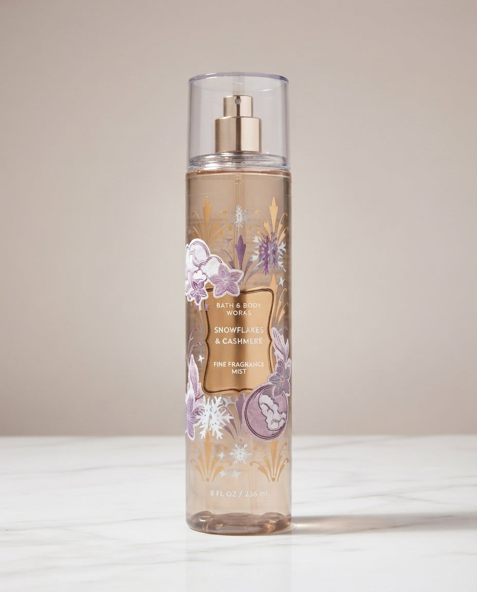 Bath & Body Works Snowflakes &amp; Cashmere Fine Fragrance Mist