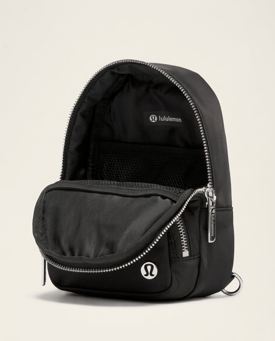 Lululemon Everywhere Sling Bag Small 2L